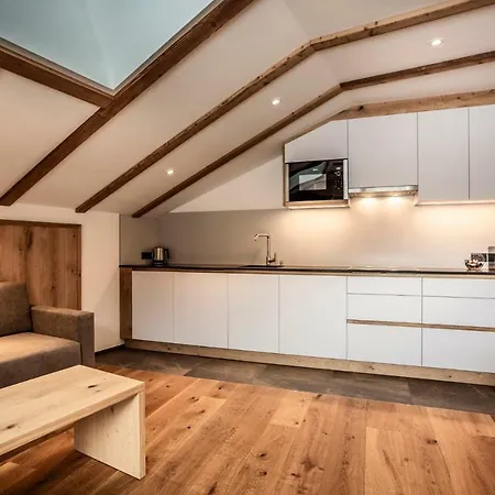 Luxury Plazola Aparthotel *